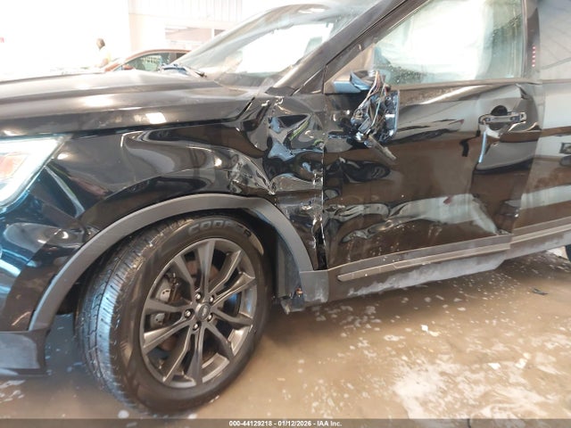 2017 Ford Explorer Xlt მანქანა იყიდება აუქციონზე, vin: 1FM5K7D89HGE15924, აუქციონის ნომერი: 44129218