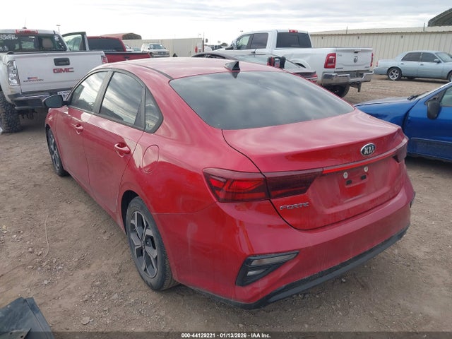3KPF24AD0ME275765 KIA Forte Lxs