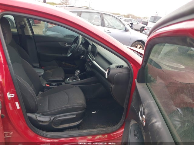 3KPF24AD0ME275765 KIA Forte Lxs