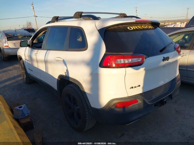 Jeep Cherokee Latitude 2016 1C4PJMCS5GW104295 Image 3