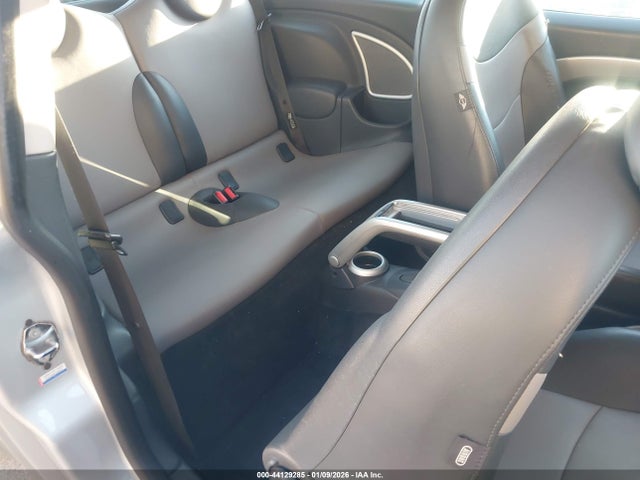 2006 MINI COOPER S WMWRE33596TJ39498 Photo 7