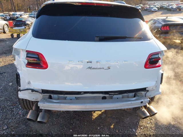 Продажа на аукционе авто 2017 Porsche Macan S, vin: WP1AB2A54HLB13186, номер лота: 44129293