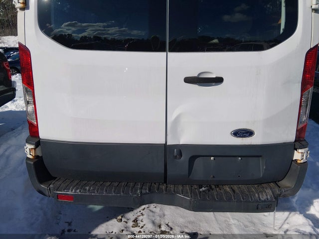 1FTYR1ZM1GKA90648 Ford Transit-250