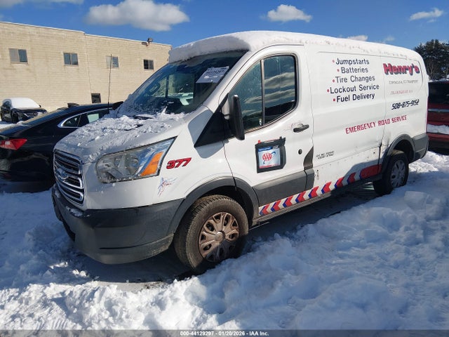 1FTYR1ZM1GKA90648 Ford Transit-250