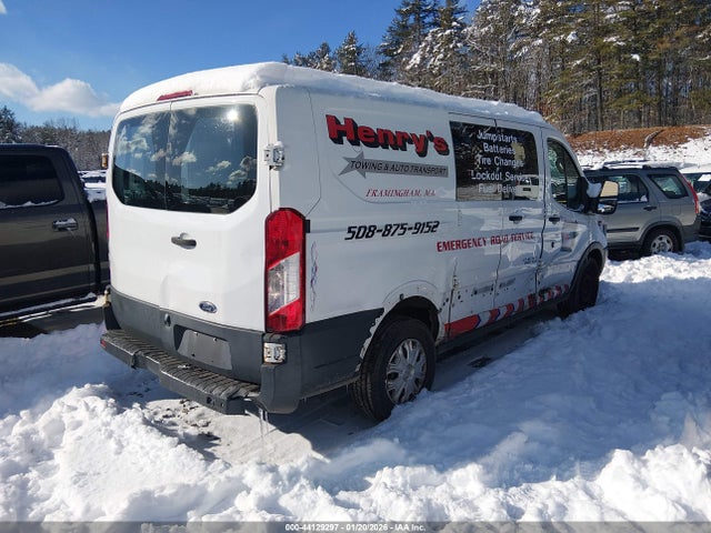 1FTYR1ZM1GKA90648 Ford Transit-250