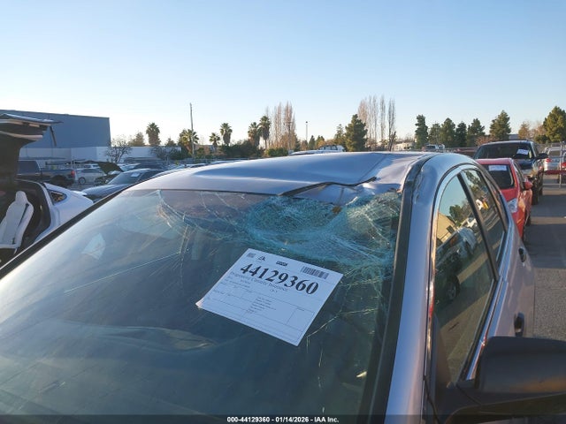 3CZRM3H33GG706858 Honda CR-V LX