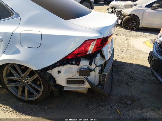 Lexus IS 250 2015 JTHBF1D29F5081308 Image 6