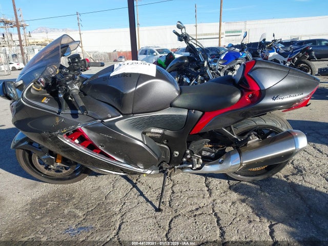 Suzuki GSX1300 RR 2024 JS1EJ11D4R7100093 Image 12