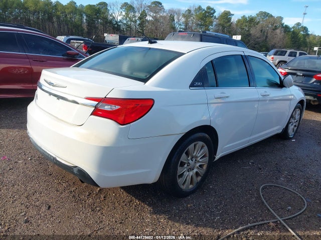 Продаж на аукціоні авто 2014 Chrysler 200 Lx, vin: 1C3CCBAB3EN208730, номер лоту: 44129402