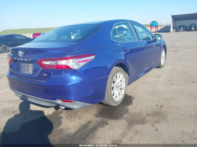 4T1B11HK9JU511956 Toyota CAMRY LE