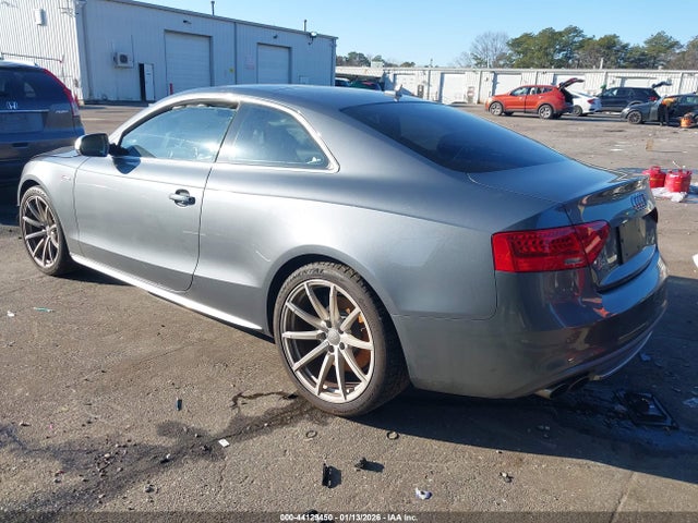 2013 AUDI S5 WAUGGAFR2DA016753 Photo 2