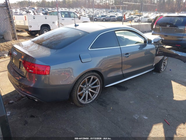 2013 AUDI S5 WAUGGAFR2DA016753 Photo 3