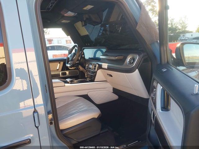 W1NYC7HJ5NX439282 Mercedes-Benz G