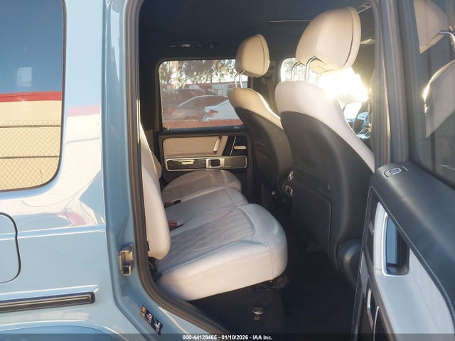 W1NYC7HJ5NX439282 Mercedes-Benz G