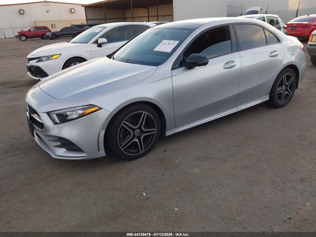 2020 MERCEDES-BENZ A 220 W1K3G4EB7LJ216863 Photo 1