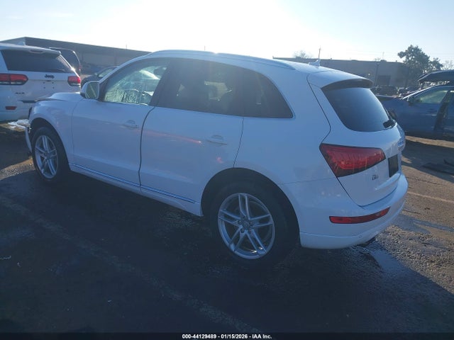 2013 AUDI Q5 WA1LFAFP0DA091870 Photo 2