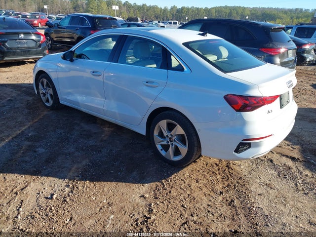 2024 AUDI A3 WAUAUDGY9RA118595 Photo 2