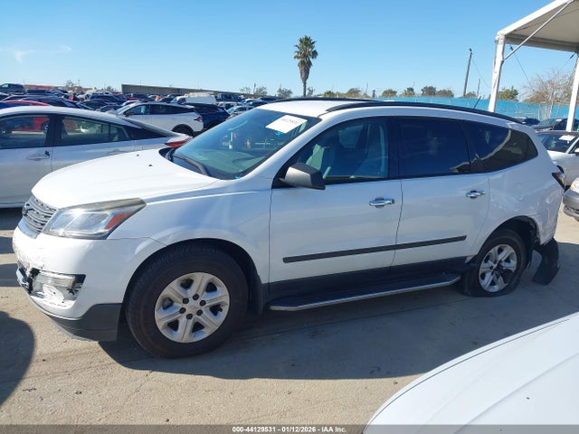 1GNKRFED7HJ317963 Chevrolet Traverse Ls