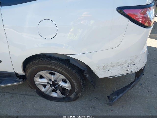 1GNKRFED7HJ317963 Chevrolet Traverse Ls