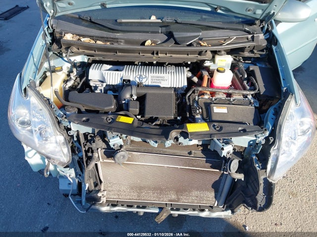 JTDKN3DU0E1809542 Toyota Prius Four