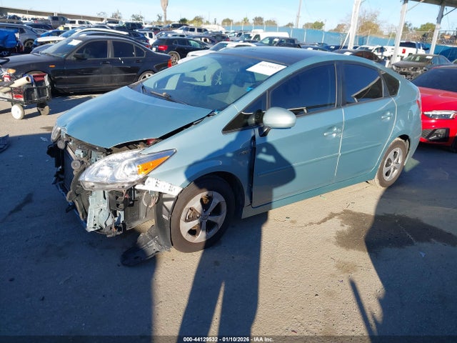 JTDKN3DU0E1809542 Toyota Prius Four