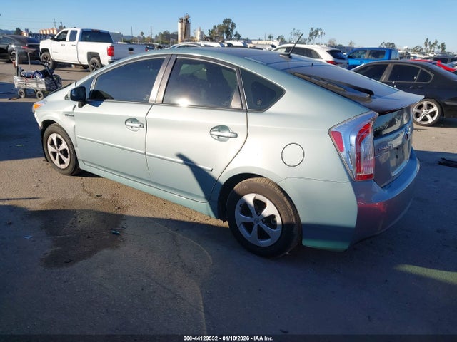 JTDKN3DU0E1809542 Toyota Prius Four