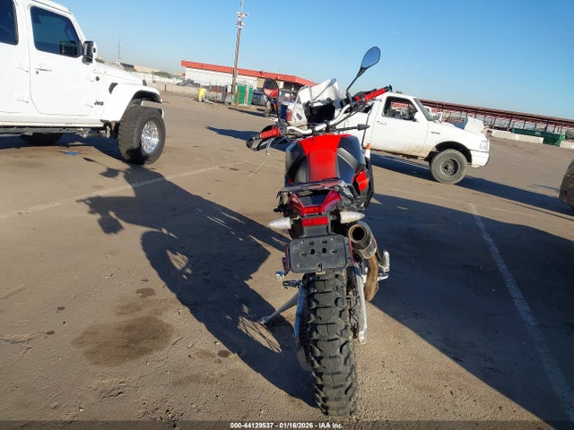 2022 APRILIA TUAREG ZD4XBUA09NS000500 Photo 5