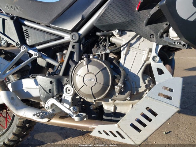 2022 APRILIA TUAREG ZD4XBUA09NS000500 Photo 7