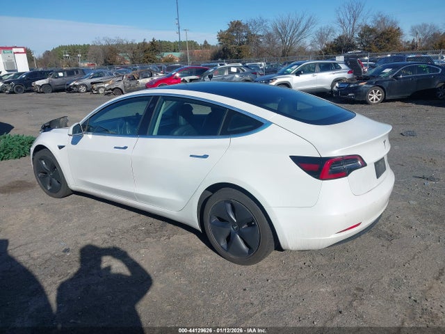2020 TESLA MODEL 3 5YJ3E1EB3LF735379 Photo 2