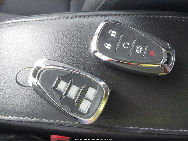 1G1BE5SMXH7230311 Chevrolet Cruze Lt Auto
