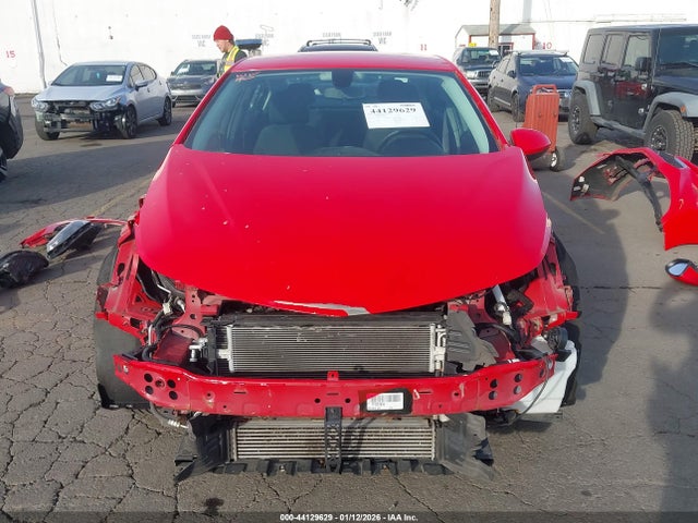 1G1BE5SMXH7230311 Chevrolet Cruze Lt Auto