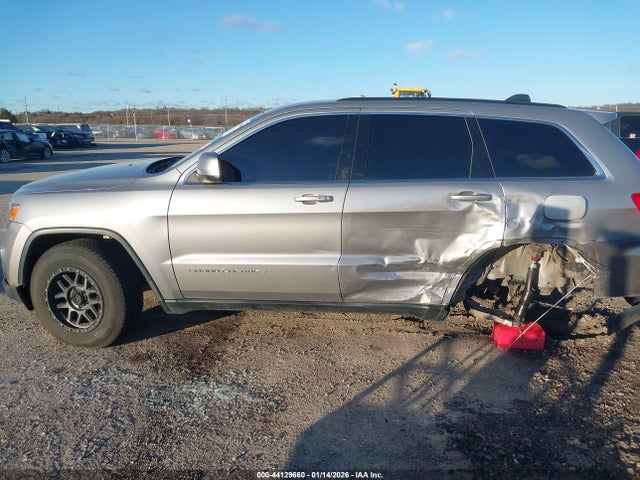 Продаж на аукціоні авто 2016 Jeep Grand Cherokee Laredo, vin: 1C4RJFAG8GC343635, номер лоту: 44129660