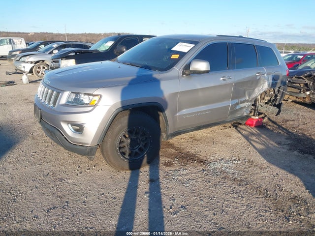 Продаж на аукціоні авто 2016 Jeep Grand Cherokee Laredo, vin: 1C4RJFAG8GC343635, номер лоту: 44129660
