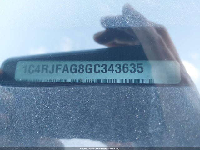 Продаж на аукціоні авто 2016 Jeep Grand Cherokee Laredo, vin: 1C4RJFAG8GC343635, номер лоту: 44129660