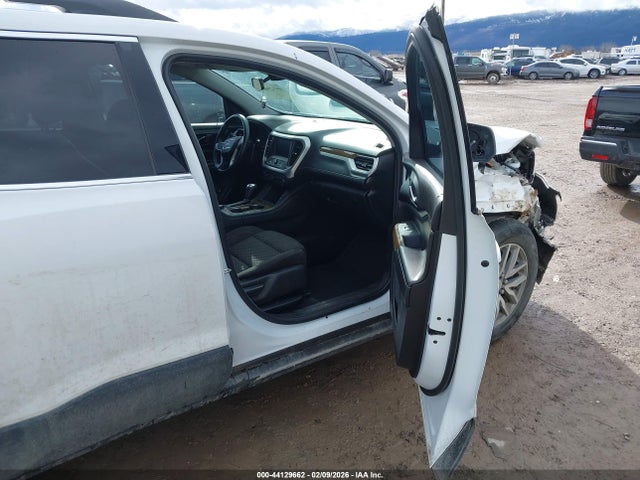 1GKKNSLA5HZ281010 GMC Acadia Sle-2