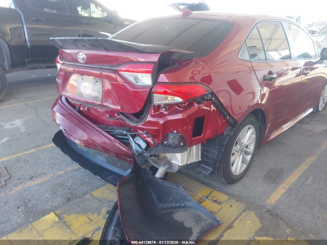 JTDB4MEE5T3032633 Toyota COROLLA LE