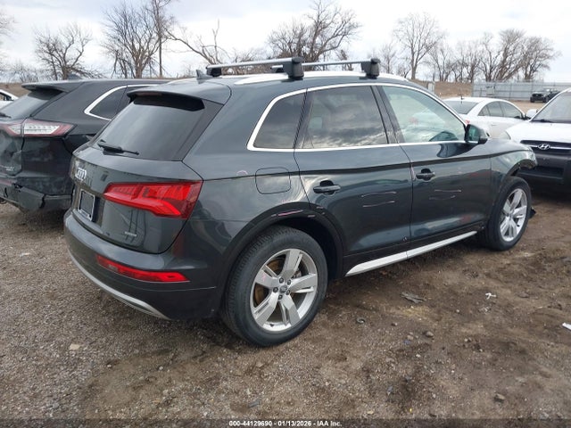 2019 AUDI Q5 WA1ANAFY6K2114238 Photo 3