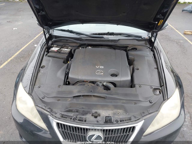 2011 Lexus Is 250 მანქანა იყიდება აუქციონზე, vin: JTHBF5C25B5152779, აუქციონის ნომერი: 44129694