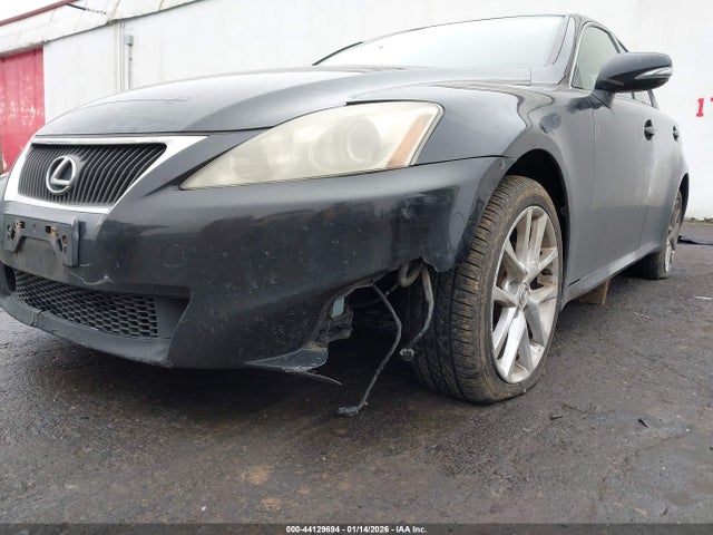2011 Lexus Is 250 მანქანა იყიდება აუქციონზე, vin: JTHBF5C25B5152779, აუქციონის ნომერი: 44129694