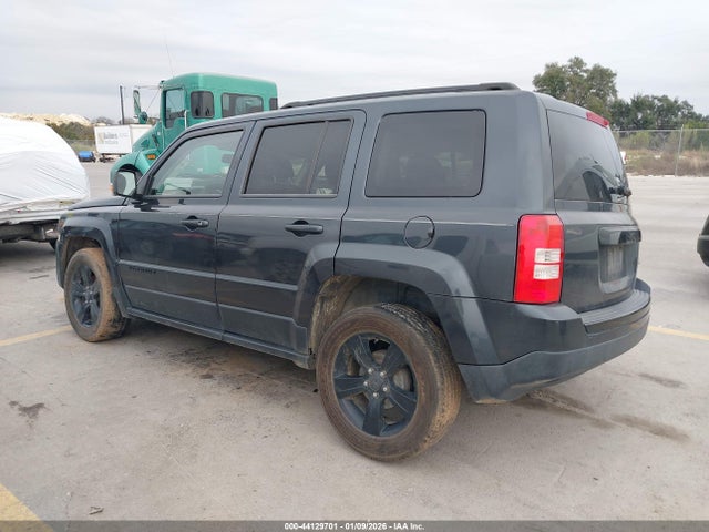2015 JEEP PATRIOT 1C4NJPBA7FD264383 Photo 2