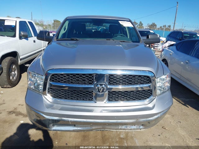 1C6RR6FT5KS698587 RAM 1500 Classic Tradesman 4x2 6&#039;4 Box