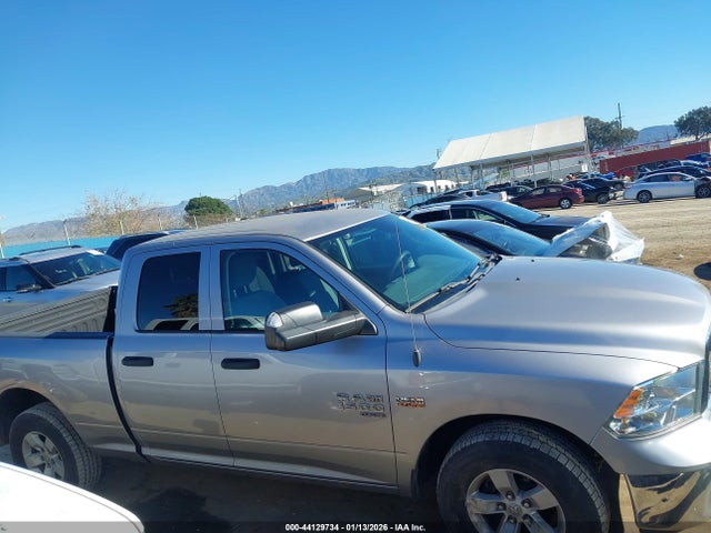1C6RR6FT5KS698587 RAM 1500 Classic Tradesman 4x2 6&#039;4 Box