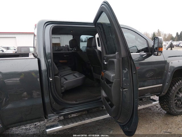1GC4K0CY4JF143335 Chevrolet Silverado 3500hd Ltz