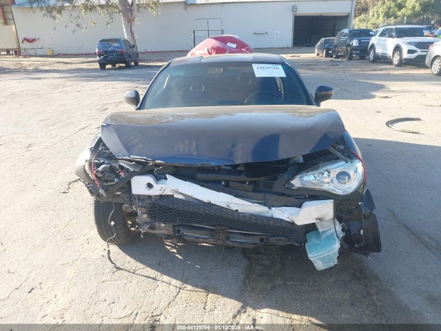 Scion FR-S 2015 JF1ZNAA11F8710319 Image 13