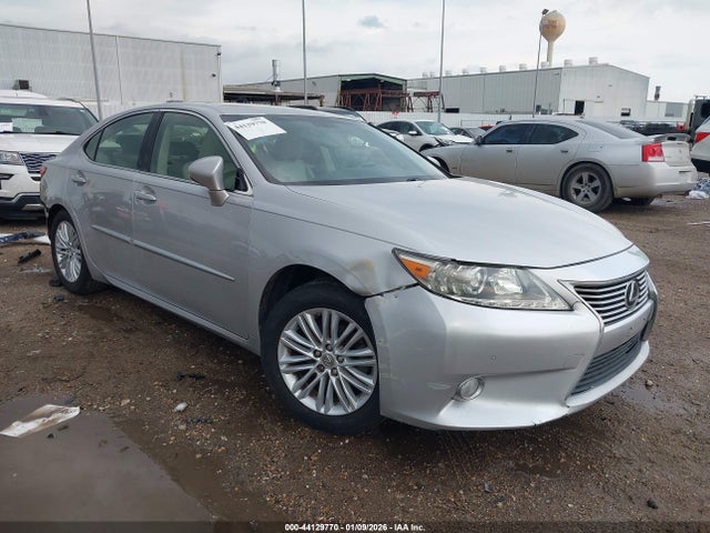 Продажа на аукционе авто 2013 Lexus Es 350, vin: JTHBK1GG4D2082707, номер лота: 44129770