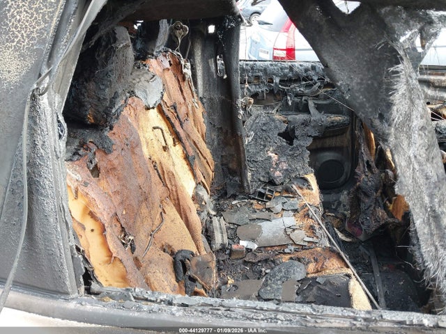 5N1AT2MV2HC870397 Nissan Rogue Sl