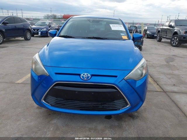 3MYDLBYV8JY320387 Toyota YARIS IA