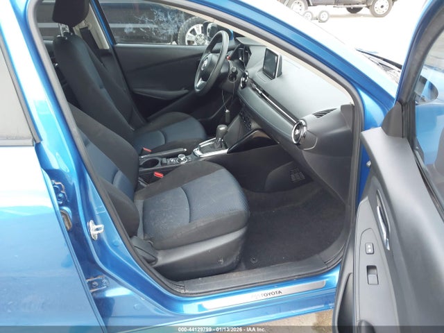 3MYDLBYV8JY320387 Toyota YARIS IA