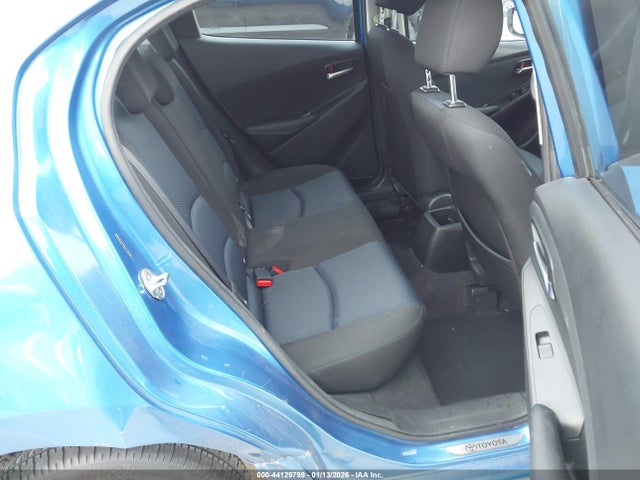 3MYDLBYV8JY320387 Toyota YARIS IA