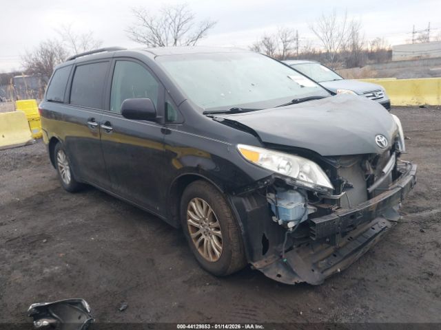 2016 TOYOTA SIENNA 5TDYK3DC7GS738758